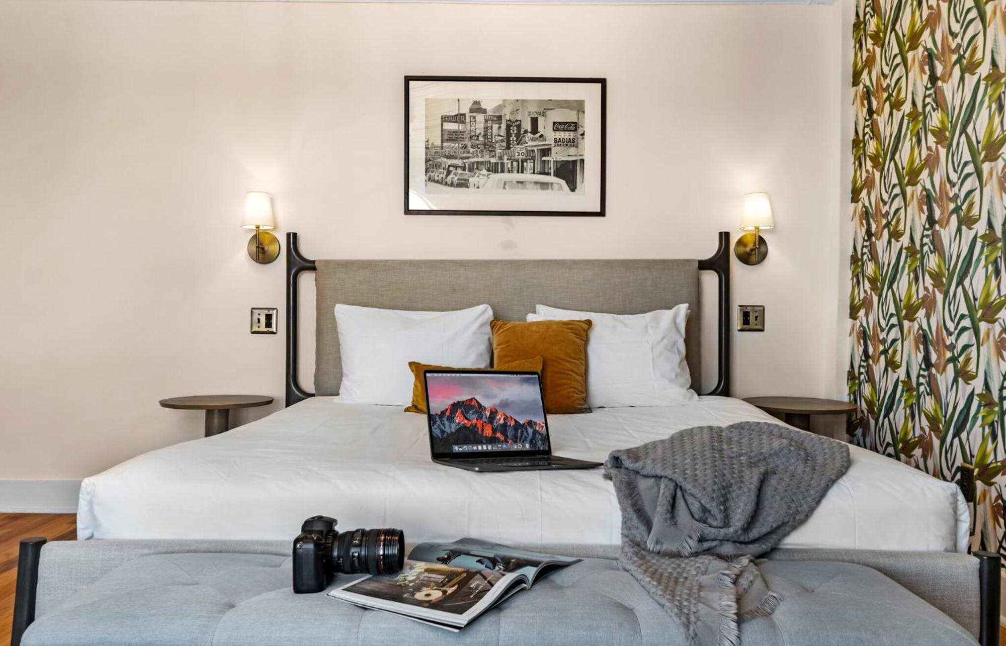 Roami At Tower Hotel - Calle Ocho Маямі Екстер'єр фото